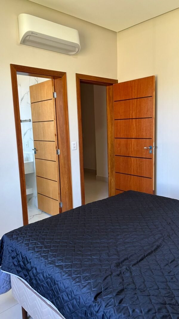 Ref: 017 Casa Brisa do Lago - Image 10