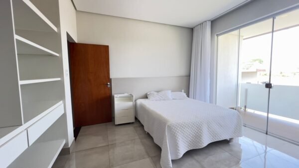 Ref: 018 Casa Brisa do Lago - Image 22